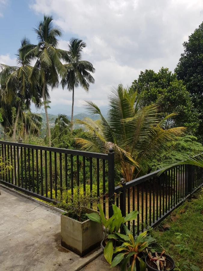 Pearl'S Homestay Matale Exteriör bild