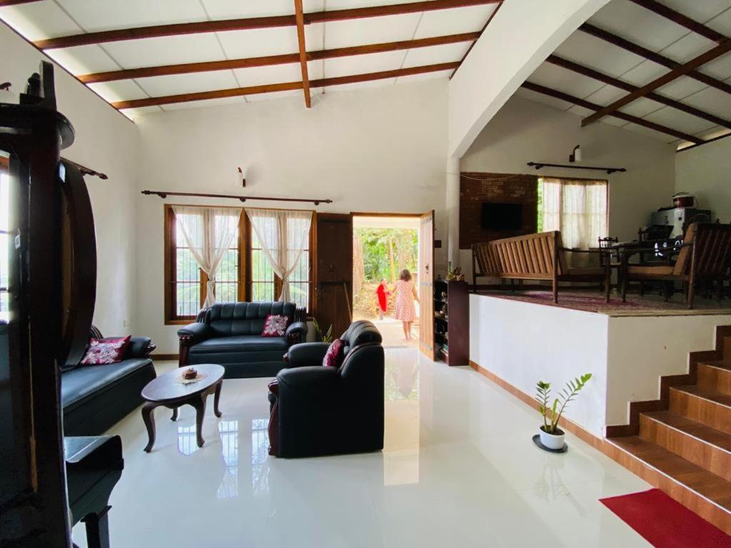 Pearl'S Homestay Matale Exteriör bild