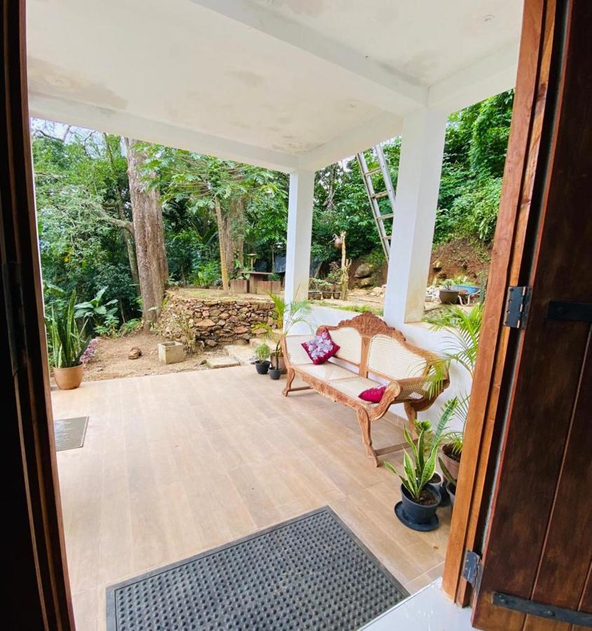 Pearl'S Homestay Matale Exteriör bild